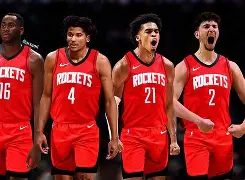 火箭队员齐心协力，重现强队风采的简单介绍