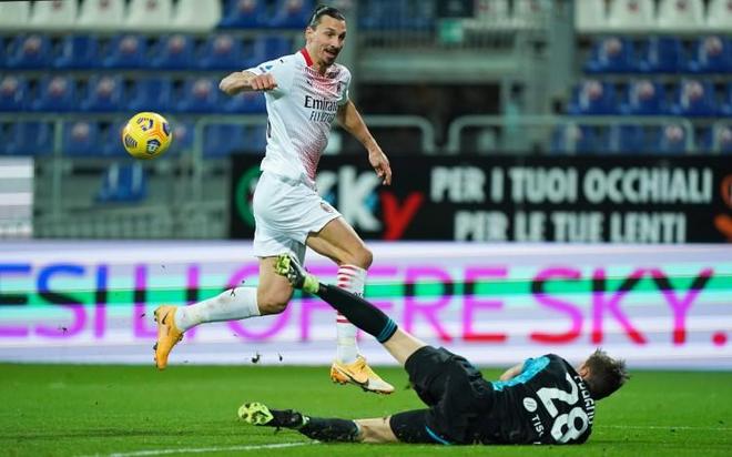 包含克罗托内锋线爆发，一战斩获大胜的词条