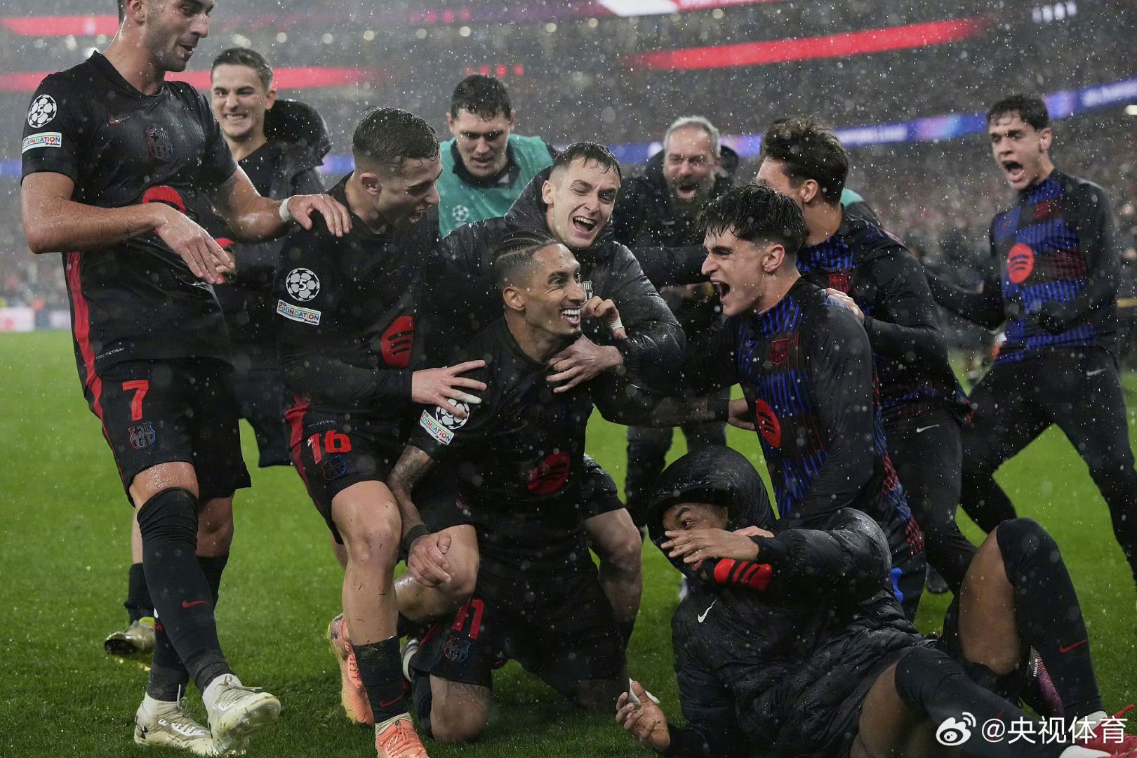 佛罗伦萨客场战胜桑普多利亚，实现客场连胜的简单介绍