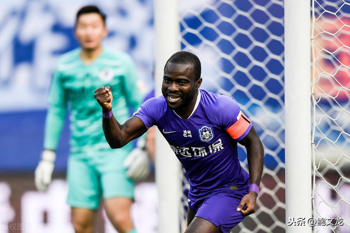 泰达客场战平建业，保持不败势头的简单介绍