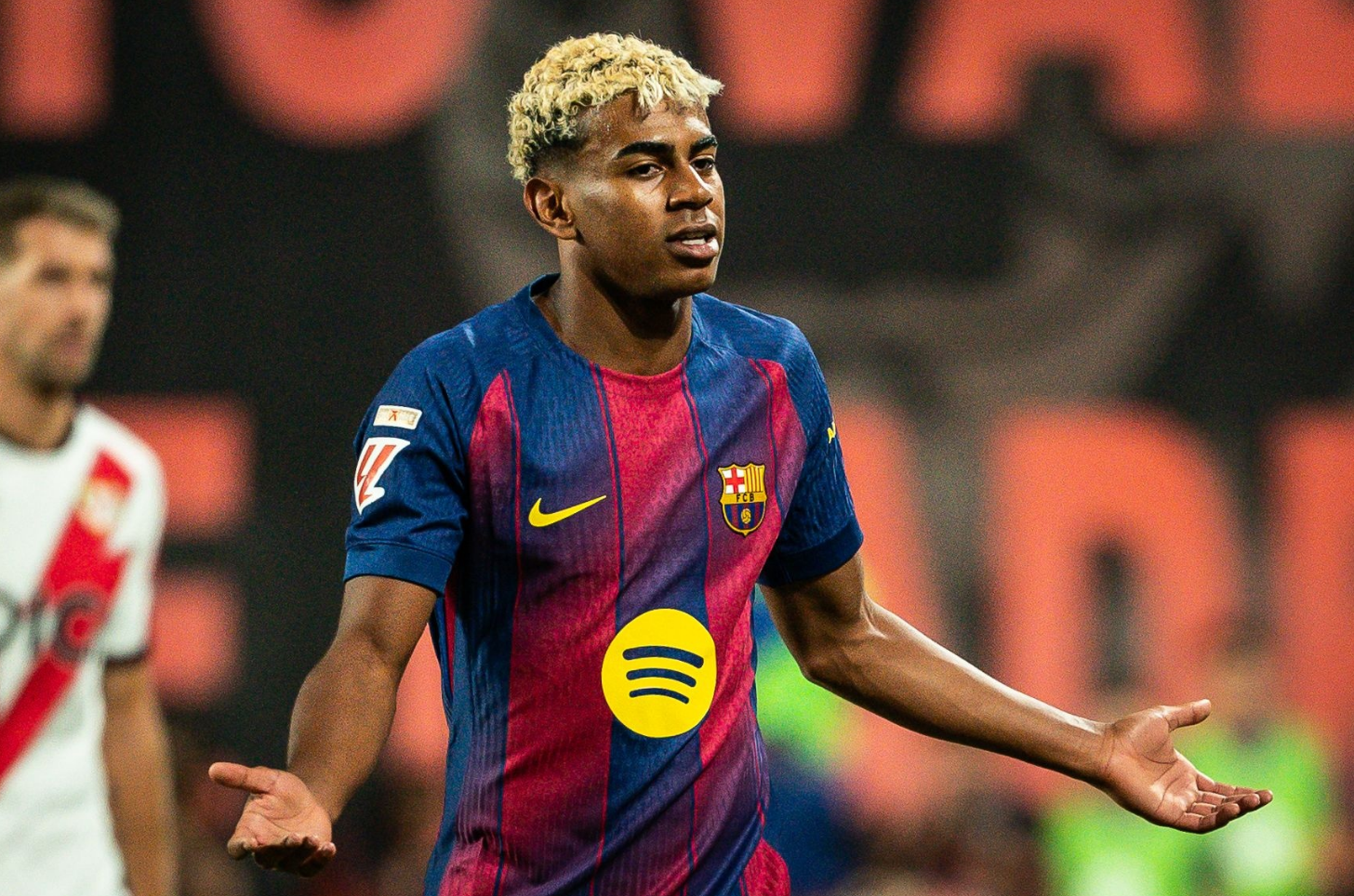 巴萨跌入低谷，再次遭遇失利