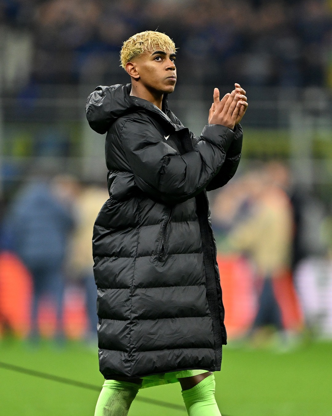 巴萨跌入低谷，再次遭遇失利