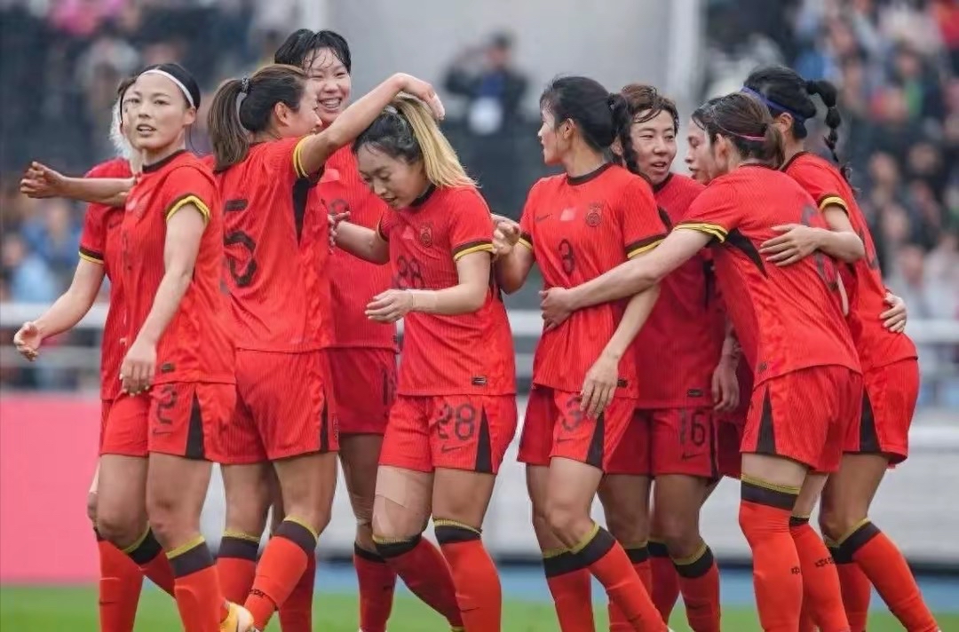 竞技风云！女足比拼掀起热潮的简单介绍