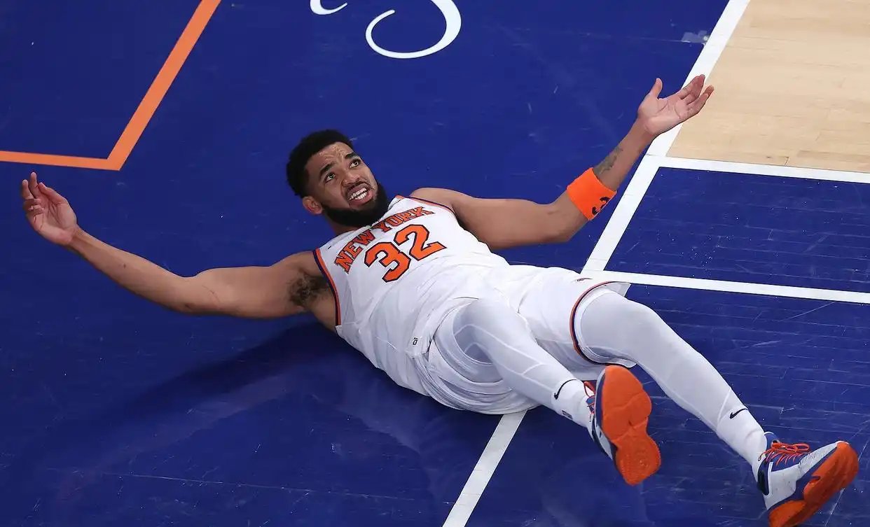 尼斯球员伤停无碍，备战下一轮比赛的简单介绍