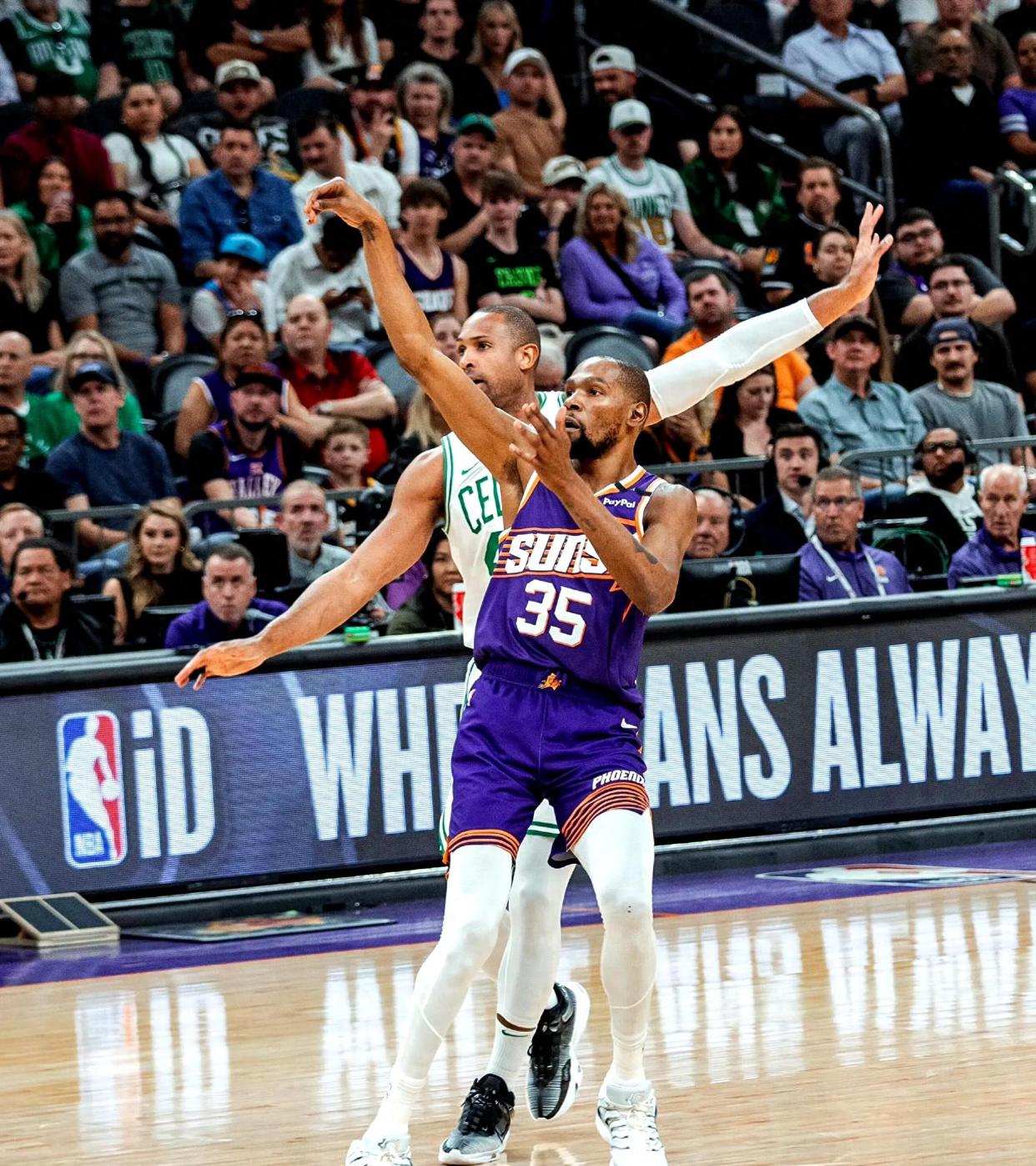 雄鹿憾负凯尔特人，遭遇四连败